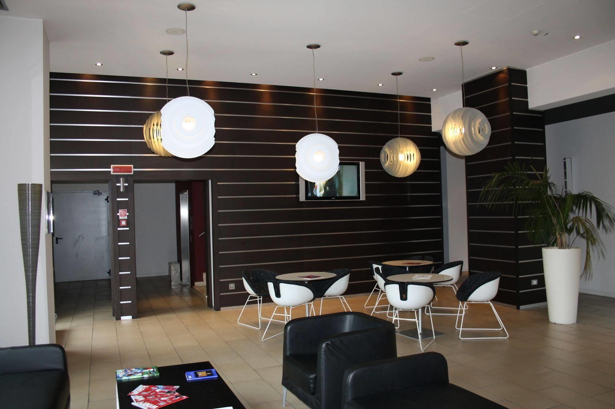 IH Hoteles Milano Gioia Exterior foto