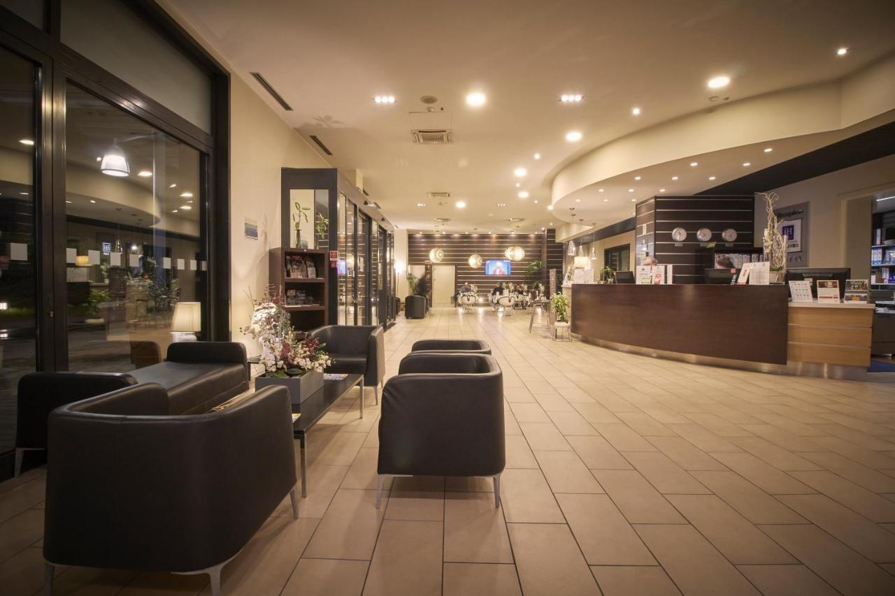 IH Hoteles Milano Gioia Exterior foto