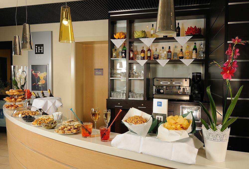 IH Hoteles Milano Gioia Exterior foto